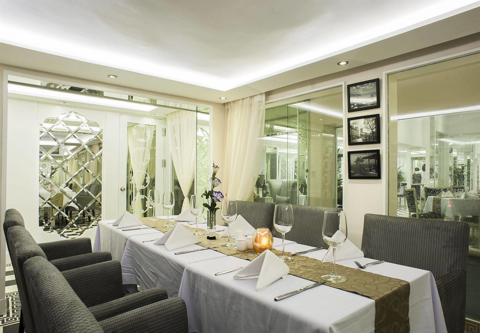 Minerva Church Hotel Hanoi Exterior photo